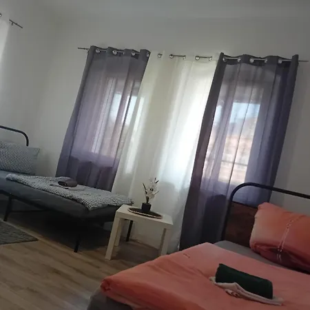 Stellas Monteurwohnungen